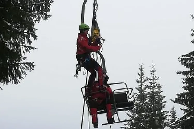 La Mărișel se va face un exercițiu de salvare din telescaun, cu intervenția elicopterului - FOTO