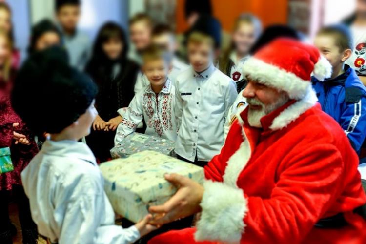 CERT Transilvania pregătește cadouri pentru aproape 850 de copii din zona munților Apuseni