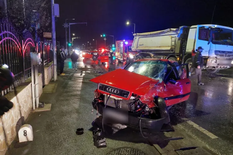 Accident în localitatea Florești, cu victime multiple - VIDEO