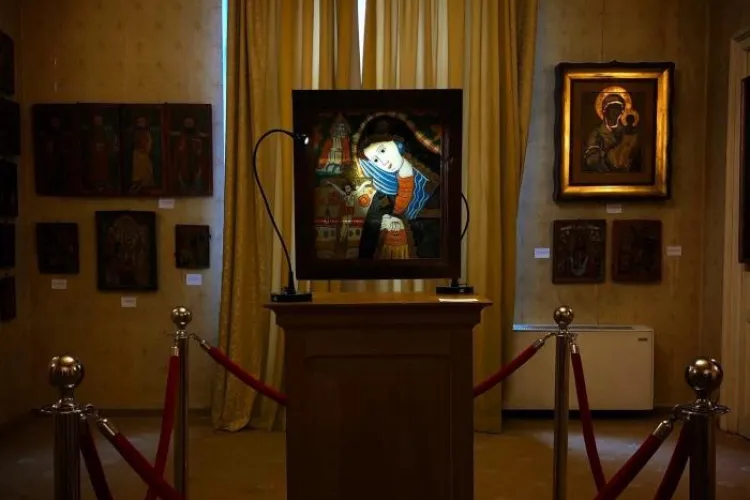 O icoană semnată de părintele Arsenie Boca, vândută cu un preț foarte mare