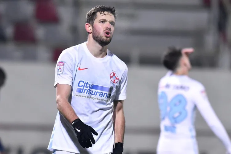 Câți bani va câștiga Sergiu Buș la CFR Cluj și cum a reacționat Dan Petrescu când a auzit de transfer 