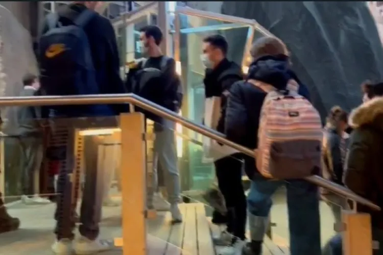 Bătaie de joc la Salina Turda! Restricțiile nu se respectă, tarife mari, condiții 0 - VIDEO