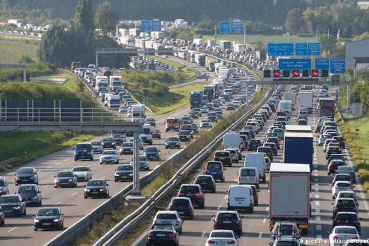 Austria renunță la extinderea reţelei de autostrăzi: ”Mai multe şosele înseamnă și mai mult trafic”