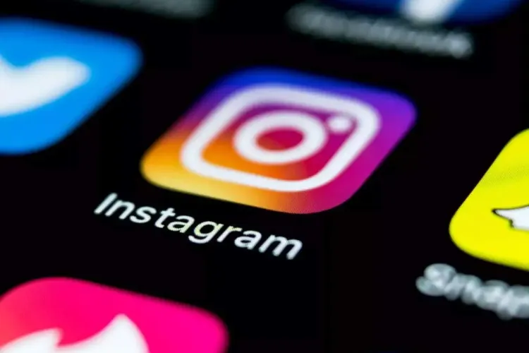 ȘOCANT! Adolescenții pot cumpăra droguri foarte rapid pe Instagram 