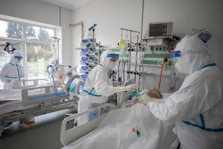 Au mai rămas 70 de pacienți internați la ATI, în Cluj