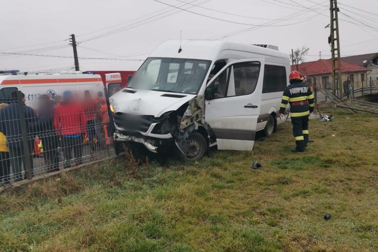 Șofer agresiv, reținut dupa un accident produs la Iclod, pe drumul spre Gherla - FOTO