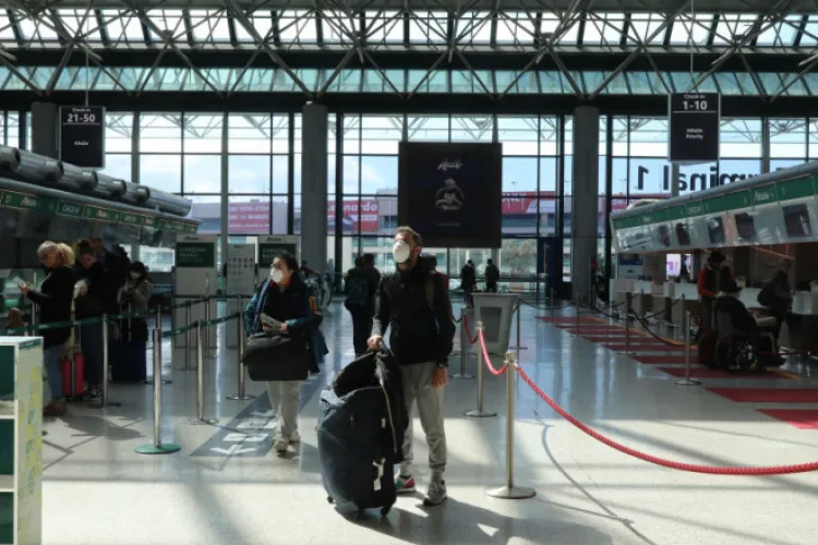 România nu a impus încă restricții de călătorie în contextul tulpinii africane. Botswana, pe lista verde