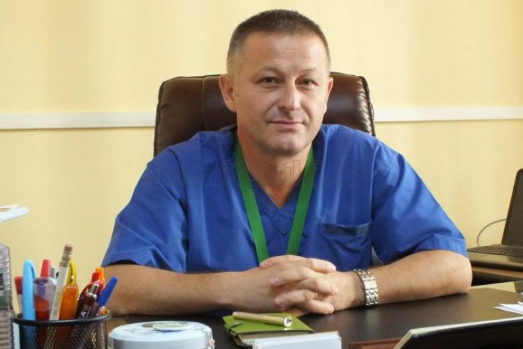 Operație dificilă făcută la Cluj de profesorul Marcel Tanțău. Viața unui copil fără părinți a fost salvată