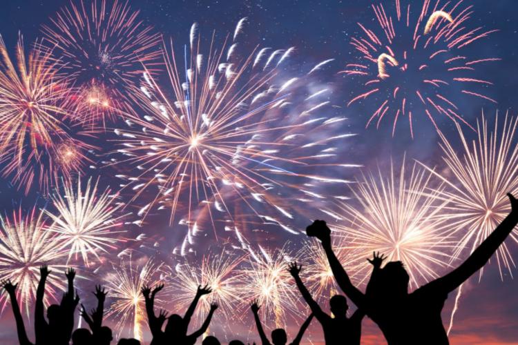 Franța anulează petrecerile în stradă și focurile de artificii de Revelion. Nu e de glumă