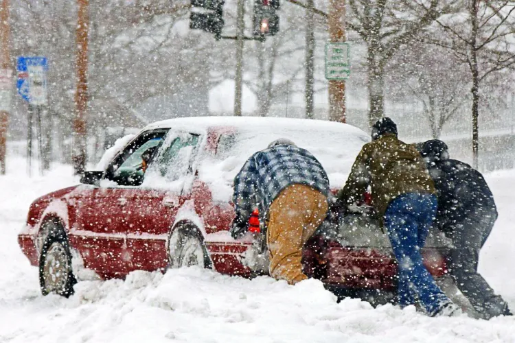 Iarna își intră în drepturi! Vremea se schimbă radical