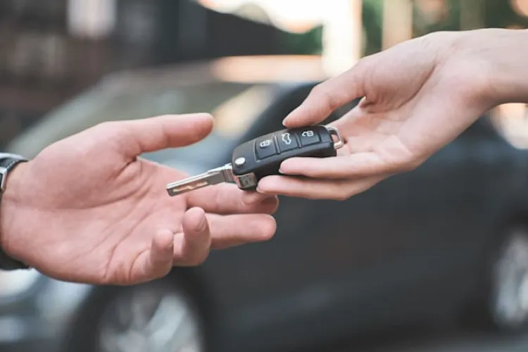 La Cluj s-a lansat un nou centru pentru închirierea autovehiculelor premium: Axis – Mobility & Holiday