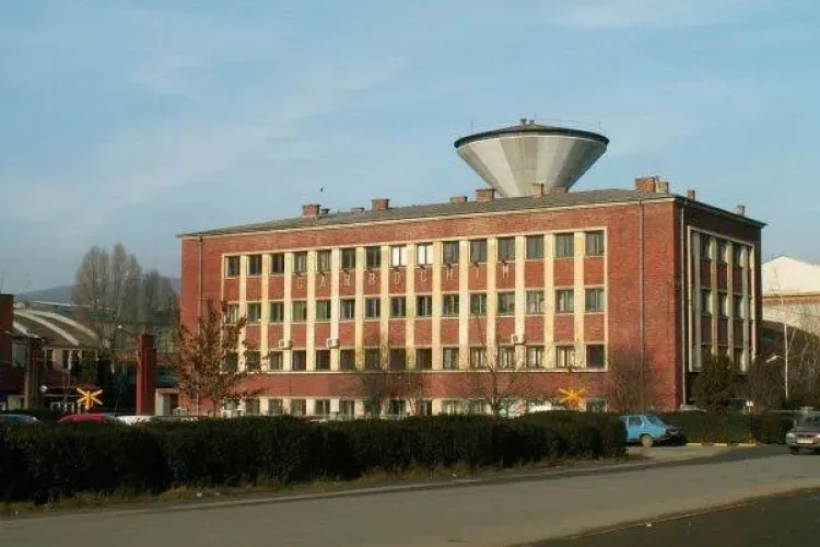 S-a vândut și Carbochimul! L-a cumpărat unul dintre cei mai bogați români