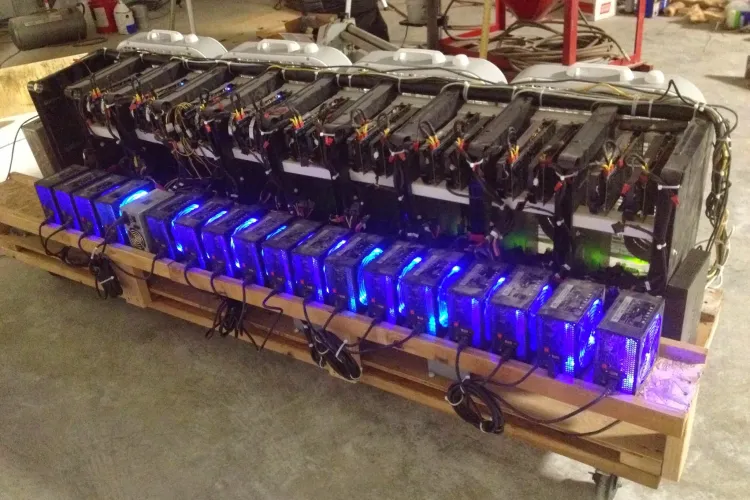 Cluj: Înșelăciune cu plăci video și rig -uri pentru minat criptomonede - VIDEO   