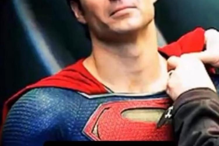 Florin Cîțu se crede Superman și în 2022. Fostul premier a avut o nouă postare ridicolă - FOTO   