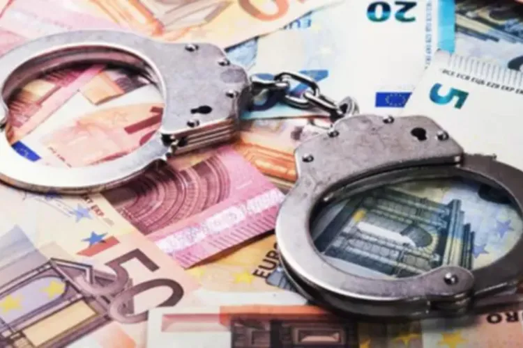 DNA Cluj a decimat mafia permiselor auto sau de port armă. 30 sunt trimiși în judecată