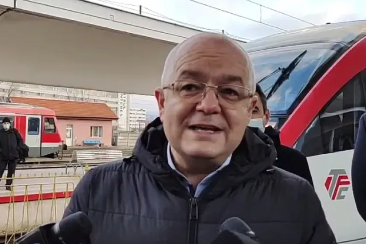 Boc: Cei care vin cu trenul metropolitan în Cluj-Napoca circulă gratis cu autobuzul sau metroul