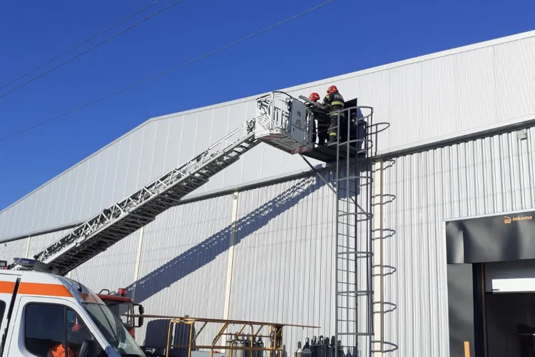 Cluj: Un muncitor a murit electrocutat la locul de muncă