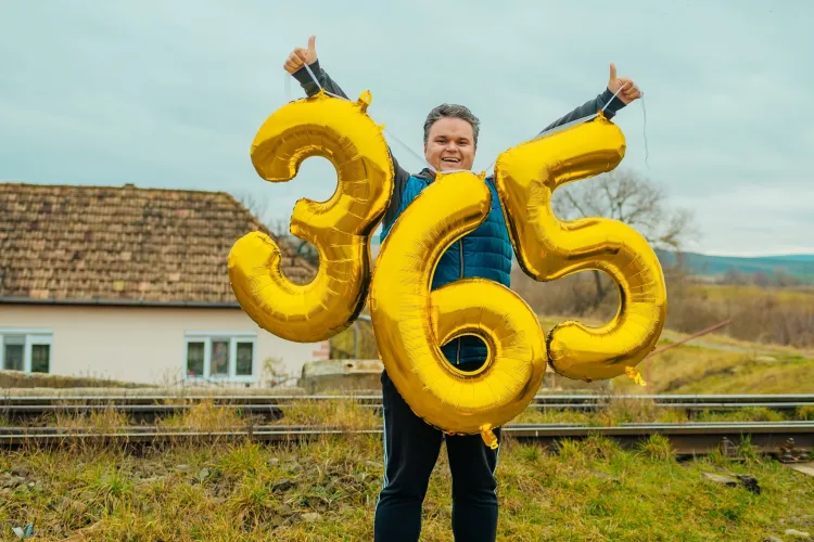 Un bărbat a reușit să slăbească 20 de kilograme, după ce a acceptat o provocare lansată pe Facebook