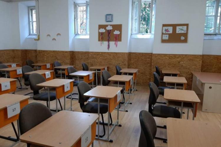 Liceu de renume din Cluj-Napoca trece în online, din cauza exploziei cazurilor de COVID
