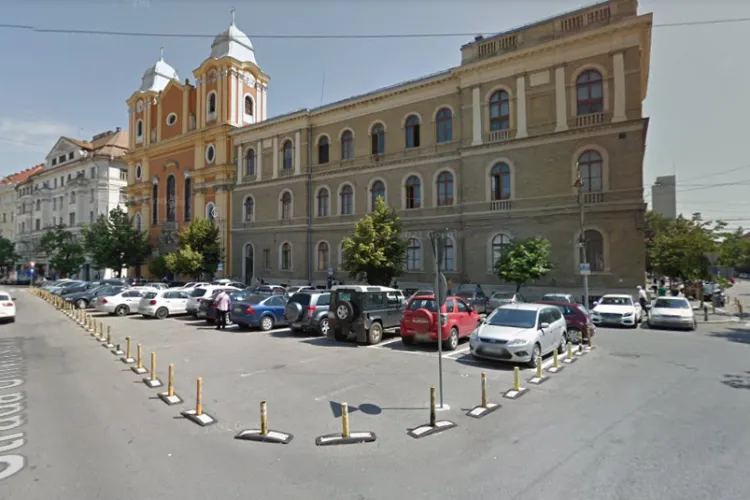 Parcarea publică de pe strada Universității va dispărea