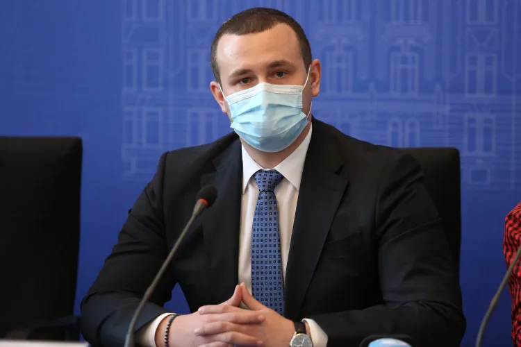 Măsuri dure în primul județ intrat sub scenariul roșu, în valul cinci. Prefect Cluj: „Am plasat municipiul în cele mai stricte reglementări