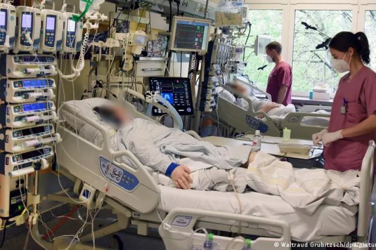 Deltacron, noua tulpină de coronavirus descoperită la 25 de oameni din Cipru