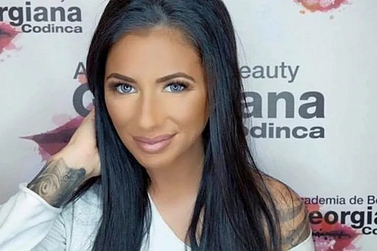 Roxana Vancea și-a îngrijorat fanii. Are o siluetă scheletică după sarcină - FOTO