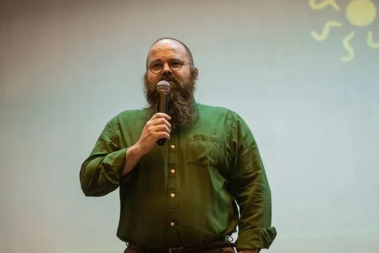 Răzvan Cherecheș susține că redeschiderea școlilor a dus la răspândirea virusului