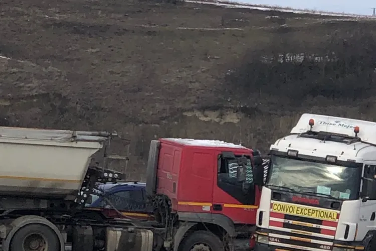 Tamponare Sub Coastă, în Apahida - FOTO