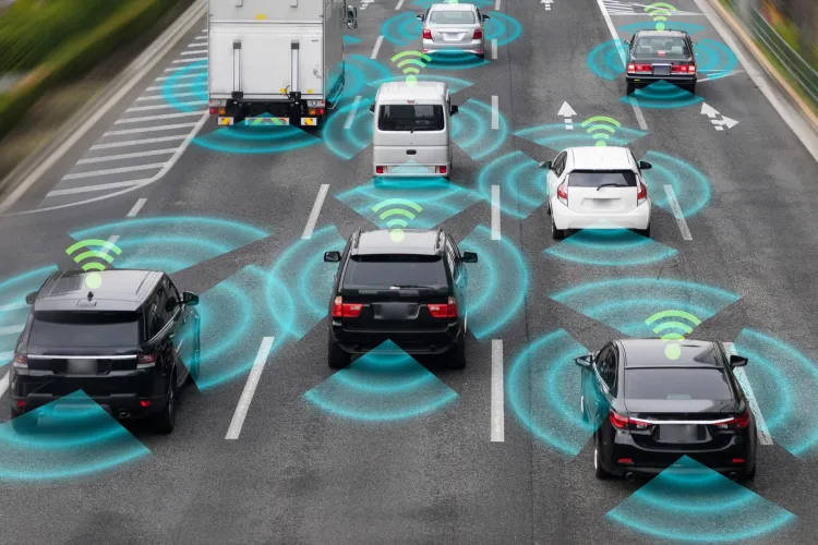 Boc: Viitorul este metroul, trenul metropolitan și autobuzul autonom