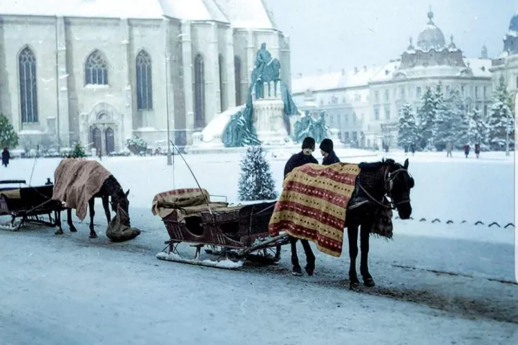 Socializare în Piața Unirii, în standul de trăsuri în timpul iernii - FOTO