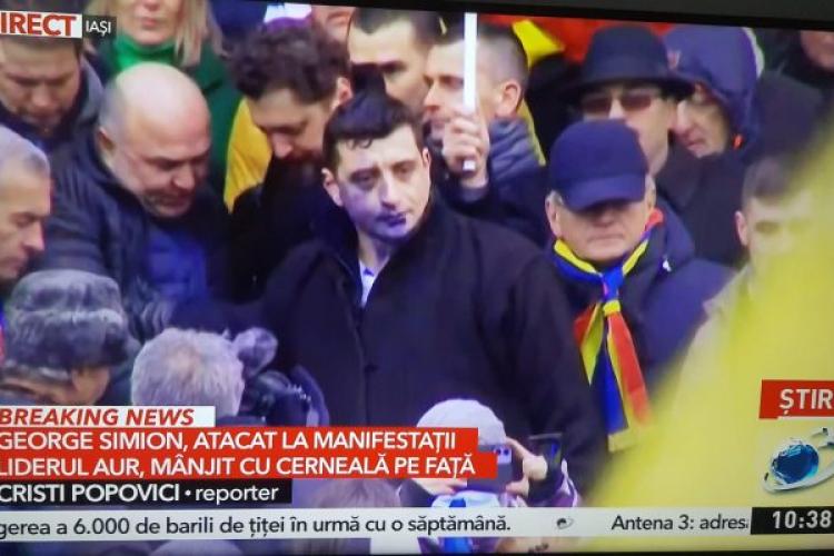 George Simion atacat cu cerneală de un manifestant - VIDEO