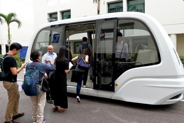 Cluj-Napoca va fi primul oraș din România care va avea autobuze fără șofer. Primăria va cumpăra 14 autobuze autonome. Vor fi un succes?