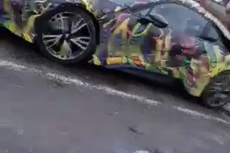 Lecție în parcarea de la VIVO Cluj: Mi-ai luat parcarea cu BMW - ul, ia-mi si handicapul - VIDEO