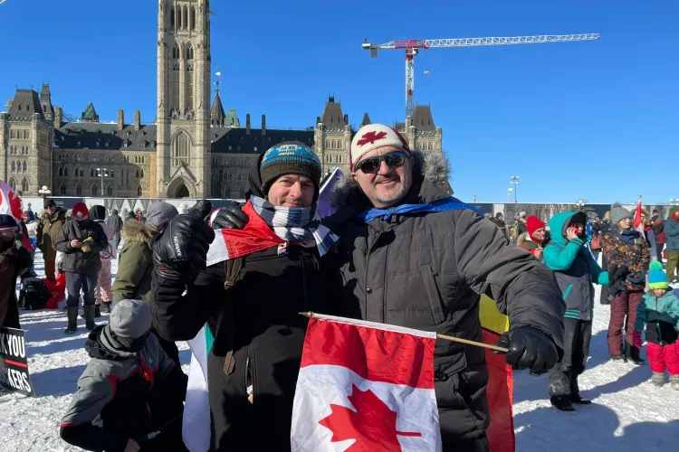 Proteste în Canada împotriva restricțiilor COVID! Românii participă în număr mare. Relatare din Ottawa, Canada! - VIDEO și FOTO   