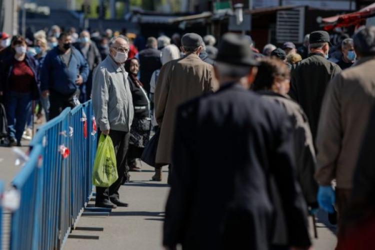 Zi liberă plătită pentru românii care participă la recensământul online