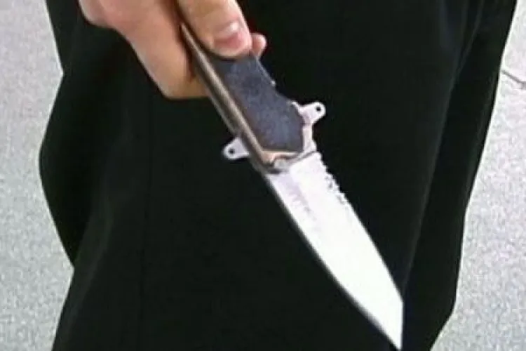 Cluj: ”Indivizi înarmați cu cuțite sar în fața mașinilor la Mociu”    