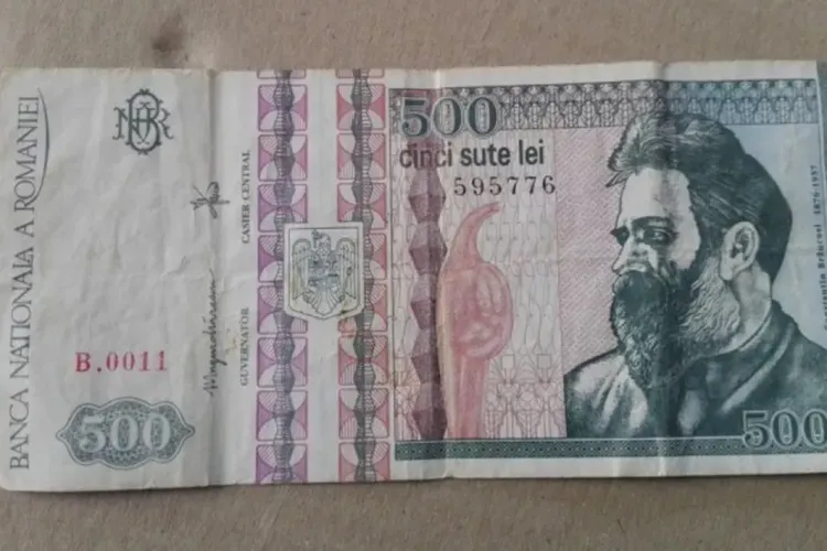 Mai ai acasă bancnote de 500 de lei, din 1992? Vezi cât costă una