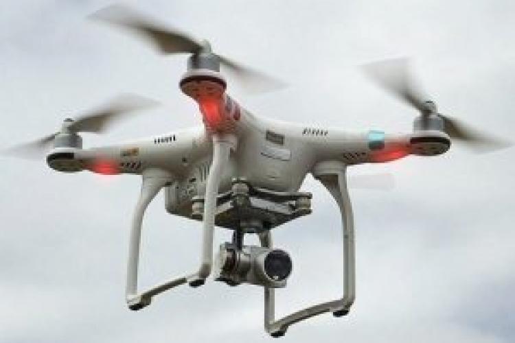 O dronă a afectat aterizarea unui elicopter SMURD pe Cluj Arena - VIDEO