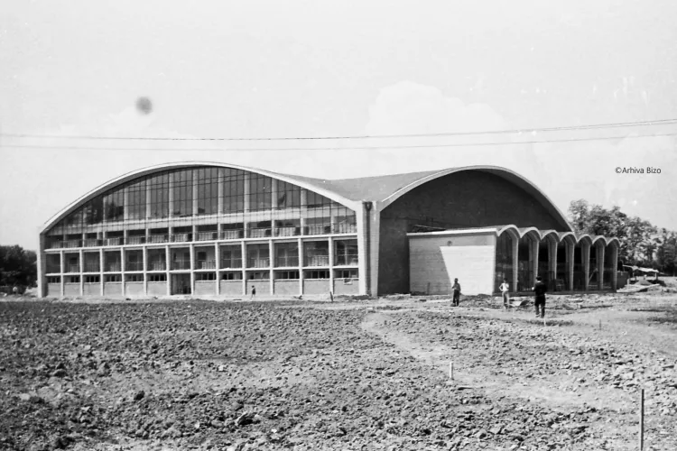 Imagini vechi și RARE cu Sala Sporturilor ”Horia Demian”, emblemă fără de care sportul clujean nu ar fi existat - FOTO