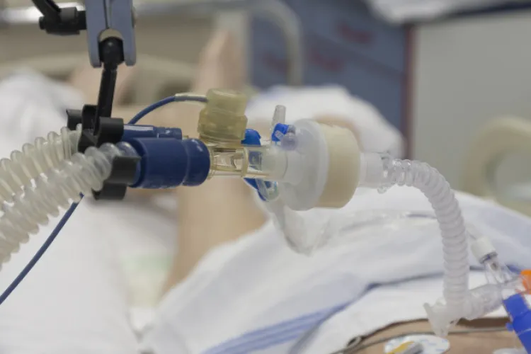 Epidemiologul Octavian Jurma trage un nou semnal de alarmă. „Avem o creștere fulminantă de cazuri noi care nu se știe când se va opri”