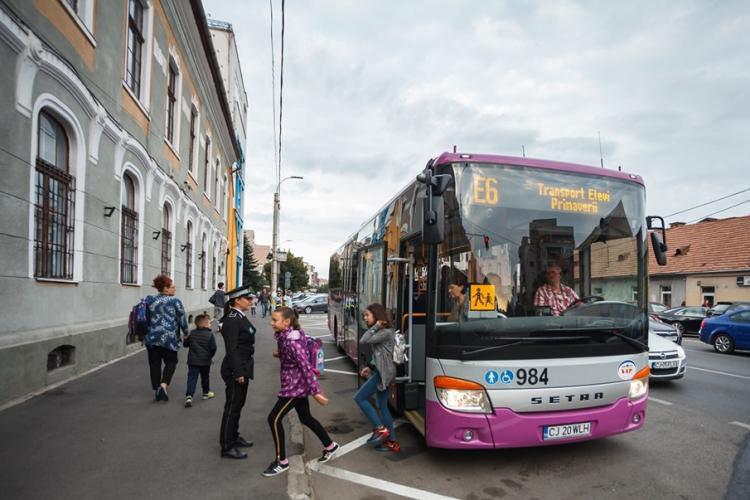 Clujul are cel mai performant sistem de transport școlar din țară. În plus, toți elevii au lunar 120 de călătorii gratuite 