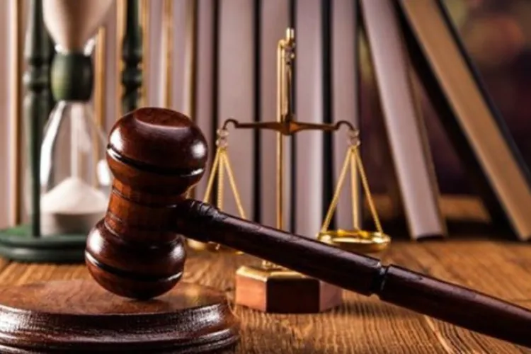 O coafeză din Cluj, condamnată pentru că a amenințat o altă femeie din cauza bărbatului care le-ar fi infectat cu HPV pe ambele