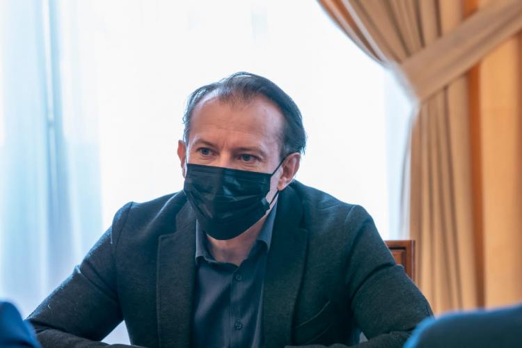 Fostul premier ”superman” Florin Cîțu, crede că plafonarea tarifelor la energie nu rezolvă problemele: Bagi gunoiul sub preș