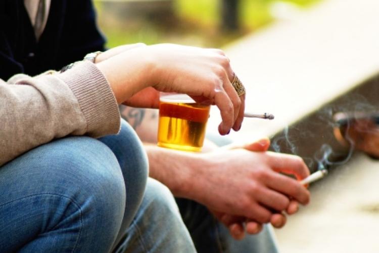 Se înăspresc sancțiunile pentru vânzarea de alcool sau tutun minorilor