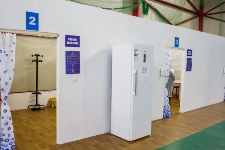 Centrele de vaccinare din Cluj, mai goale ca niciodată. Câți clujeni s-au imunizat în ultimele 24 de ore
