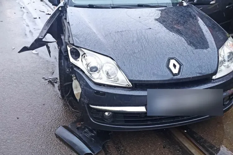 Accident pe strada Horea din Cluj-Napoca. A fost blocată circulația tramvaiului pe ambele sensuri -FOTO