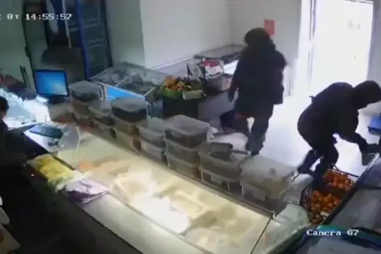 Armata rusă continuă să comită jafuri în Ucraina. Imaginile rușinii - VIDEO