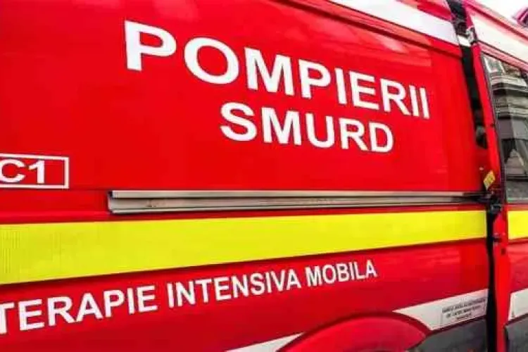 Un adolescent de 14 ani a fost găsit fără suflare în curtea casei. Medicii au fost nevoiți să declare decesul