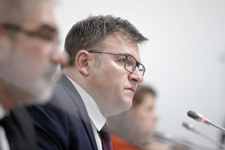 Ministrul Muncii, Marius Budăi: Companiile româneşti afectate de sancţiunile impuse Rusiei ar putea beneficia de şomaj 